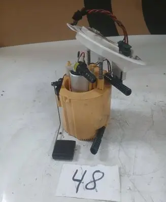 Mercedes-Benz CLS C218 AMG In-tank fuel pump A2124700194