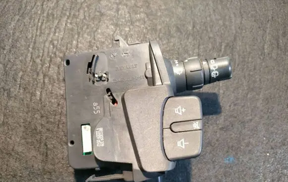 Renault Clio III Wiper switch 88103009339 9222090542