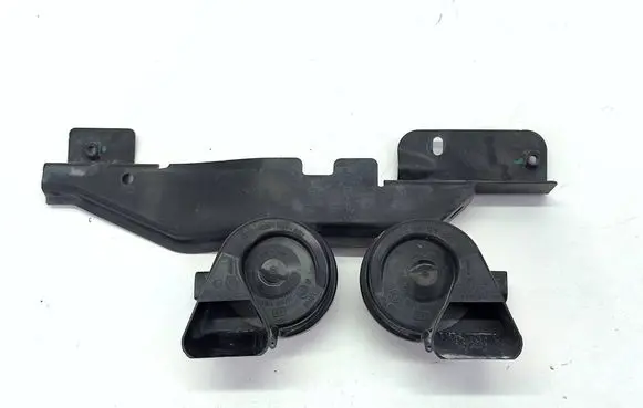 Audi Q7 4L Horn signal 4L0951223A 4L0951221A