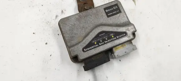 Audi A4 S4 B5 8D LP gas control unit module 67R013787 1023030A 48789802