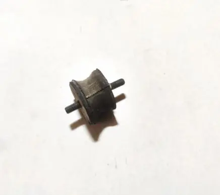 BMW 5 E39 Engine mount bracket 1094916