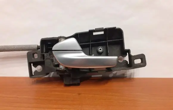 Ford Mondeo MK IV Rear door interior handle 6868 6M21U22601AB