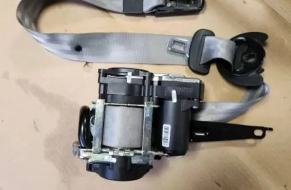 Audi A4 S4 B9 Front seatbelt 8W0857706A