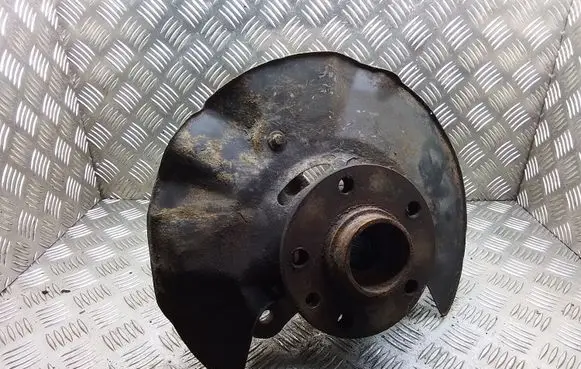 Volkswagen Transporter - Caravelle T5 Front wheel hub