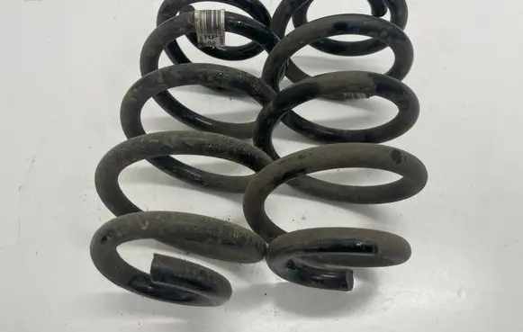 Mini Cooper Countryman F60 Rear coil spring