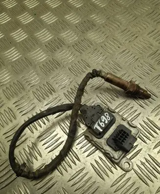 Mercedes-Benz Sprinter W907 W910 Lambda probe sensor A0009054114