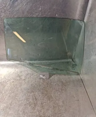 Volvo S60 Rear door window glass 43R00043 E000186 DOT57M1502AS2