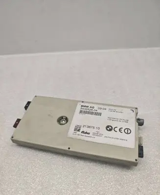 BMW X3 E83 Aerial antenna amplifier 3402526 11836100 21367510