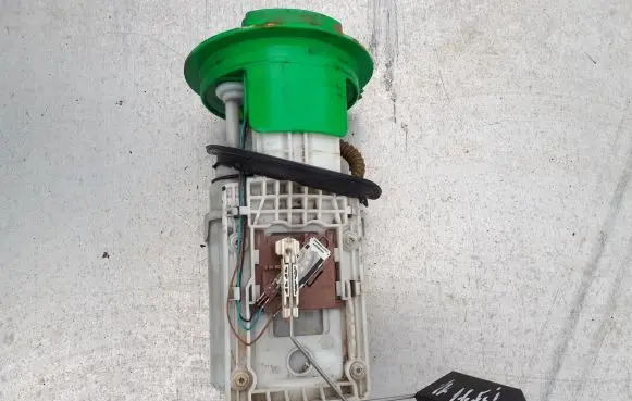 Volkswagen Golf V Fuel injection high pressure pump 1K0919051N