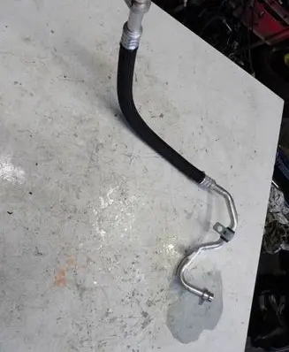Renault Kangoo III Air conditioning (A/C) pipe/hose 924549324R 9245493R 123410912
