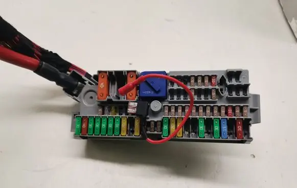 BMW 7 G11 G12 Fuse box set 9350313