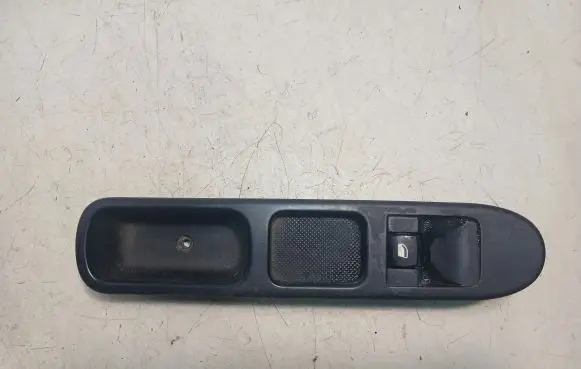 Peugeot 207 Electric window control switch