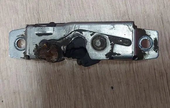 Volkswagen Crafter Sliding door lock A9067301335