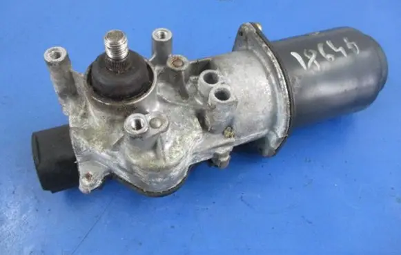 Subaru Legacy Front wiper linkage and motor