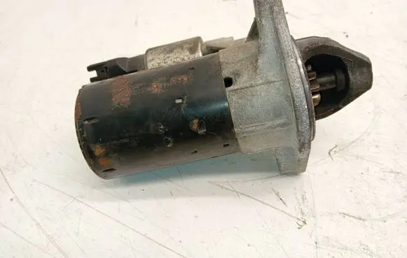 Toyota Auris 150 Starter motor 0001107434