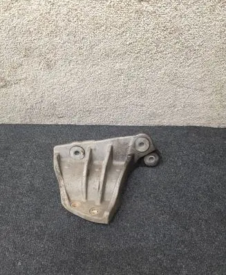 Maserati Levante Engine mounting bracket 670034567
