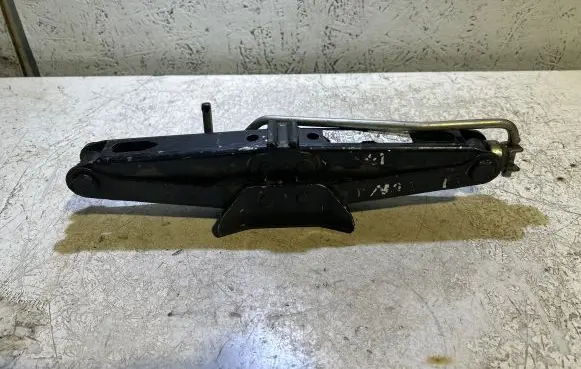 Renault Laguna III Lift Jack 995500011R
