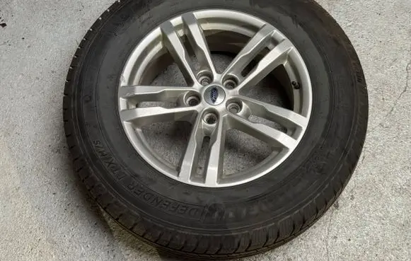 Ford Explorer VI R18 alloy rim LB5C1007B1B