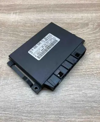Mercedes-Benz E W211 Parking PDC control unit/module A0255457132 0263004025