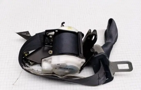 Honda Civic Rear seatbelt TEAB0EJ001 040847