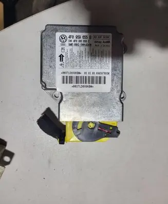 Audi A6 S6 C6 4F Airbag control unit/module 4F0959655B 0037LD0X0KBM 4F0910655E