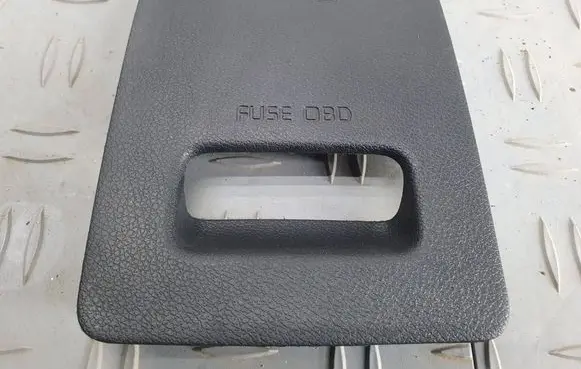 KIA Sportage Fuse box cover 91941D9031