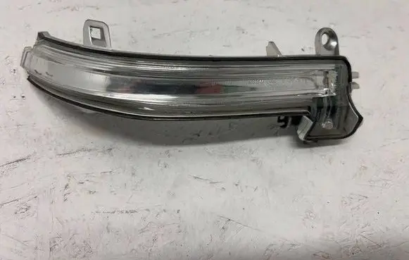 BMW 4 F32 F33 Mirror indicator light 20206202 7280772