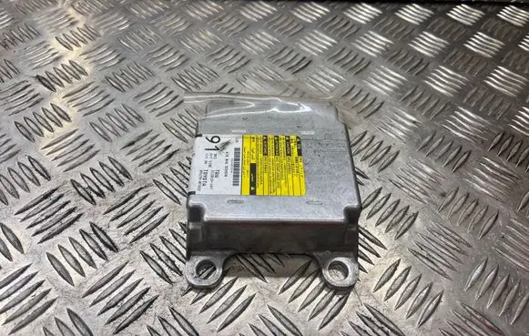 Toyota Corolla Verso E121 Airbag control unit/module 891700F032