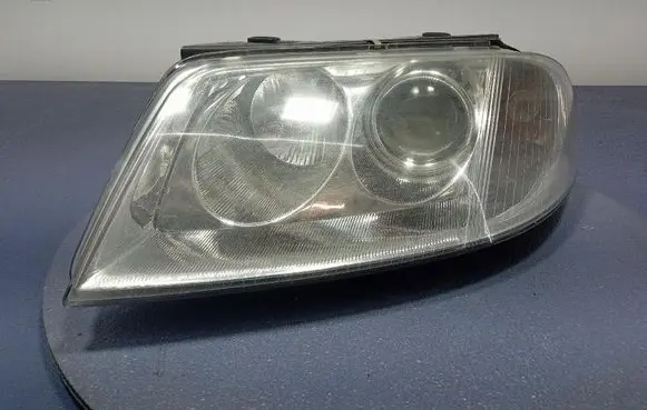 Volkswagen PASSAT B5.5 Headlight/headlamp 441-1142L