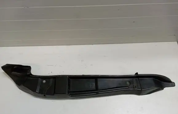 Audi Q5 SQ5 Fender end trim 8R0821112C