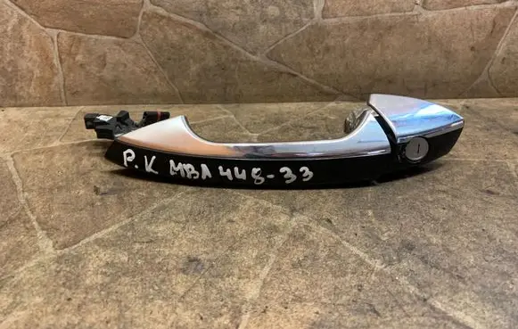 Mercedes-Benz GLS X166 Front door exterior handle A2047661925