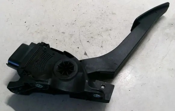 Land Rover Evoque I Accelerator throttle pedal BJ329F836AB