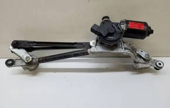 Hyundai i40 Front wiper linkage and motor 981003Z900