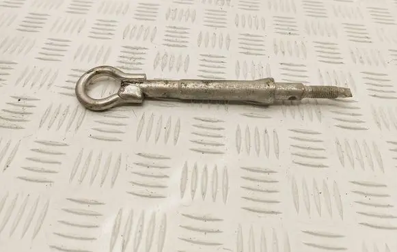 Citroen DS4 Towing hook eye