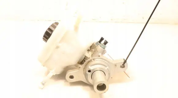 BMW 3 F30 F35 F31 Master brake cylinder 702618