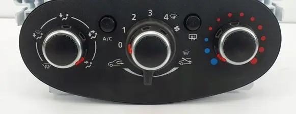 Dacia Sandero Climate control unit 5P3741700
