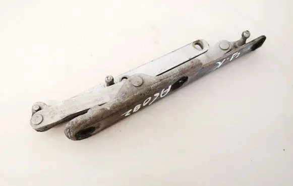 Alfa Romeo 156 Tailgate/trunk/boot hinge