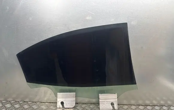 Maserati Ghibli Rear door window glass