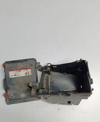 Peugeot 308 Fuse box set 9804681980 9678633380