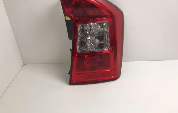 KIA Carens II Rear/tail lights 924021D0