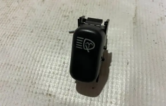 Mercedes-Benz E W210 Headlight wiper switch 2108202210 A2108202210
