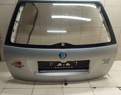 Skoda Fabia Mk1 (6Y) Tailgate/trunk/boot lid