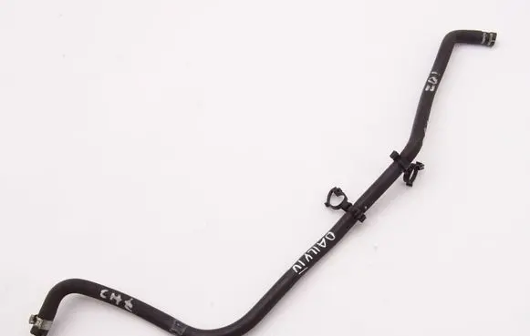 Iveco Daily 4th gen Engine coolant pipe/hose
