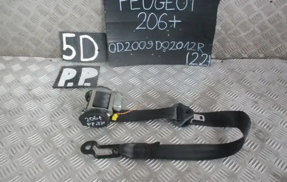 Peugeot 206+ Front seatbelt
