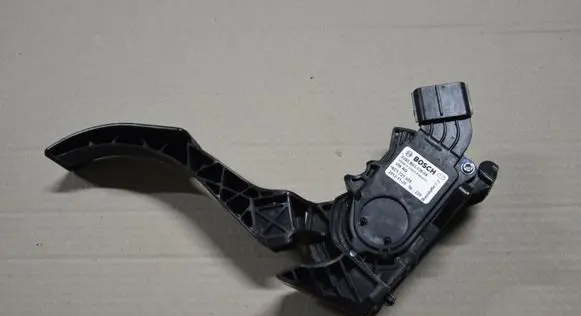 Volkswagen Polo V 6R Accelerator throttle pedal 6C1721503
