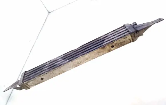 Engine oil radiator