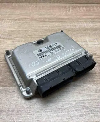 Volkswagen Polo Engine control unit/module ECU 038906012AM 0281010658