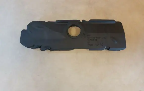 BMW X3 G01 Engine cover (trim) 11148570836 8570836