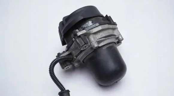 Porsche Cayenne (9PA) Secondary air pump 7L5959253A