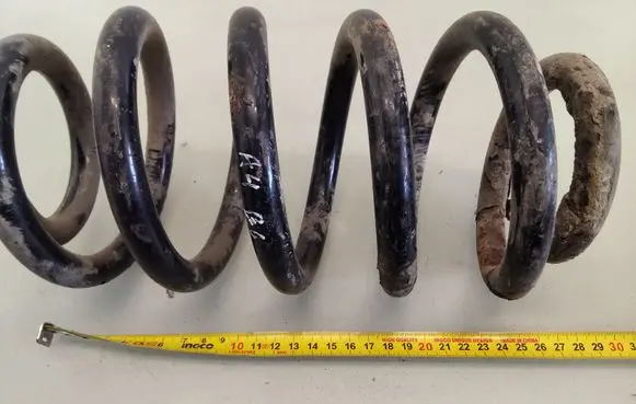 Audi A4 S4 B6 8E 8H Front coil spring 